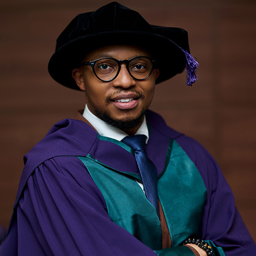 Dr Babatunde Onikoyi